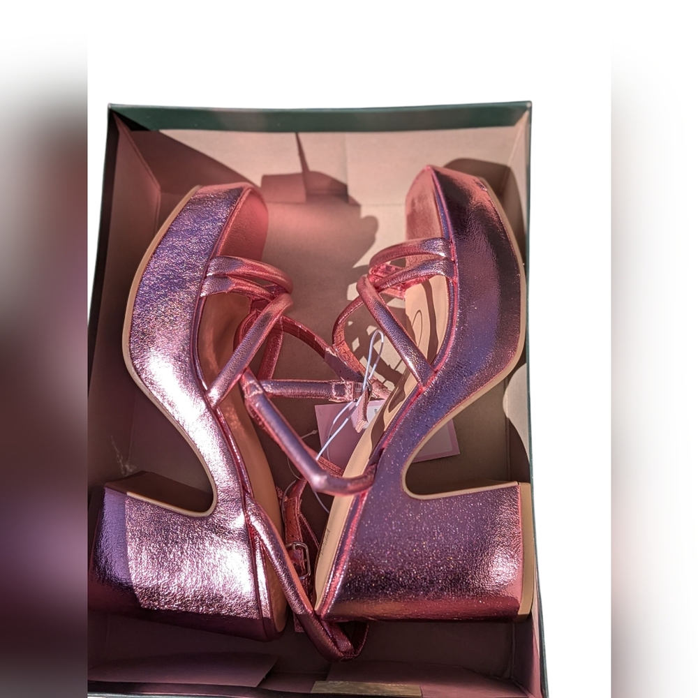 Metallic Pink Platform Heels 7 w